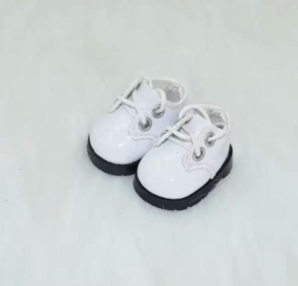 Zapato para labubu - Imagen 2