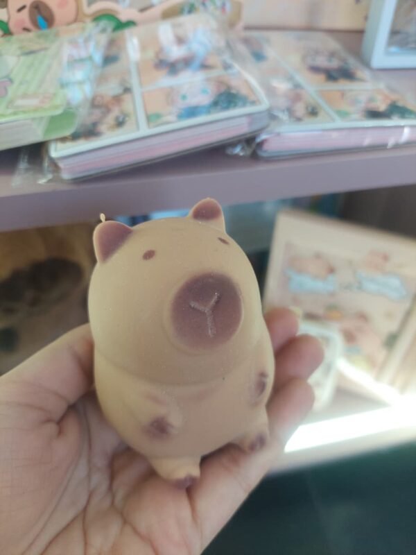 Squishy de Capybara - Imagen 3