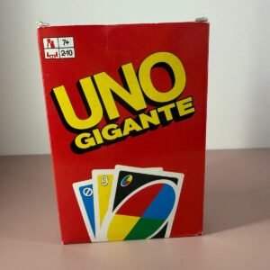 Uno!, juego de cartas gigante