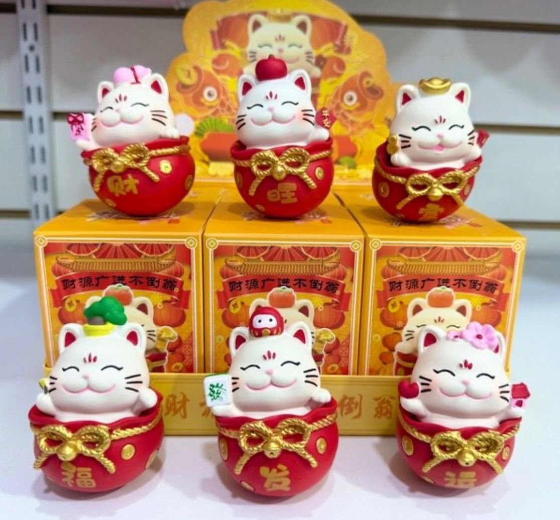 Colección de figuras sorpresa de gato