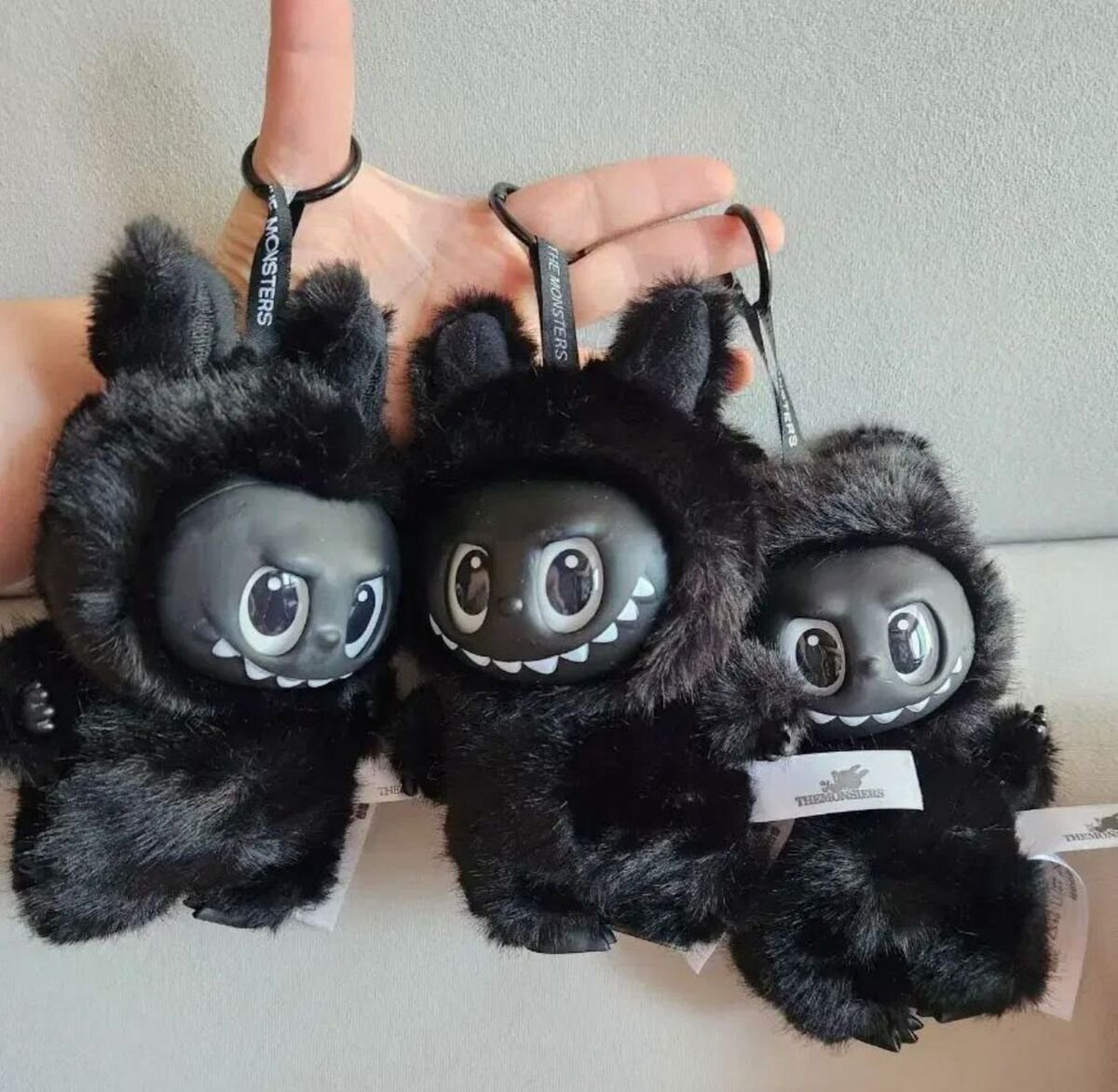 Labubu black - Imagen 2