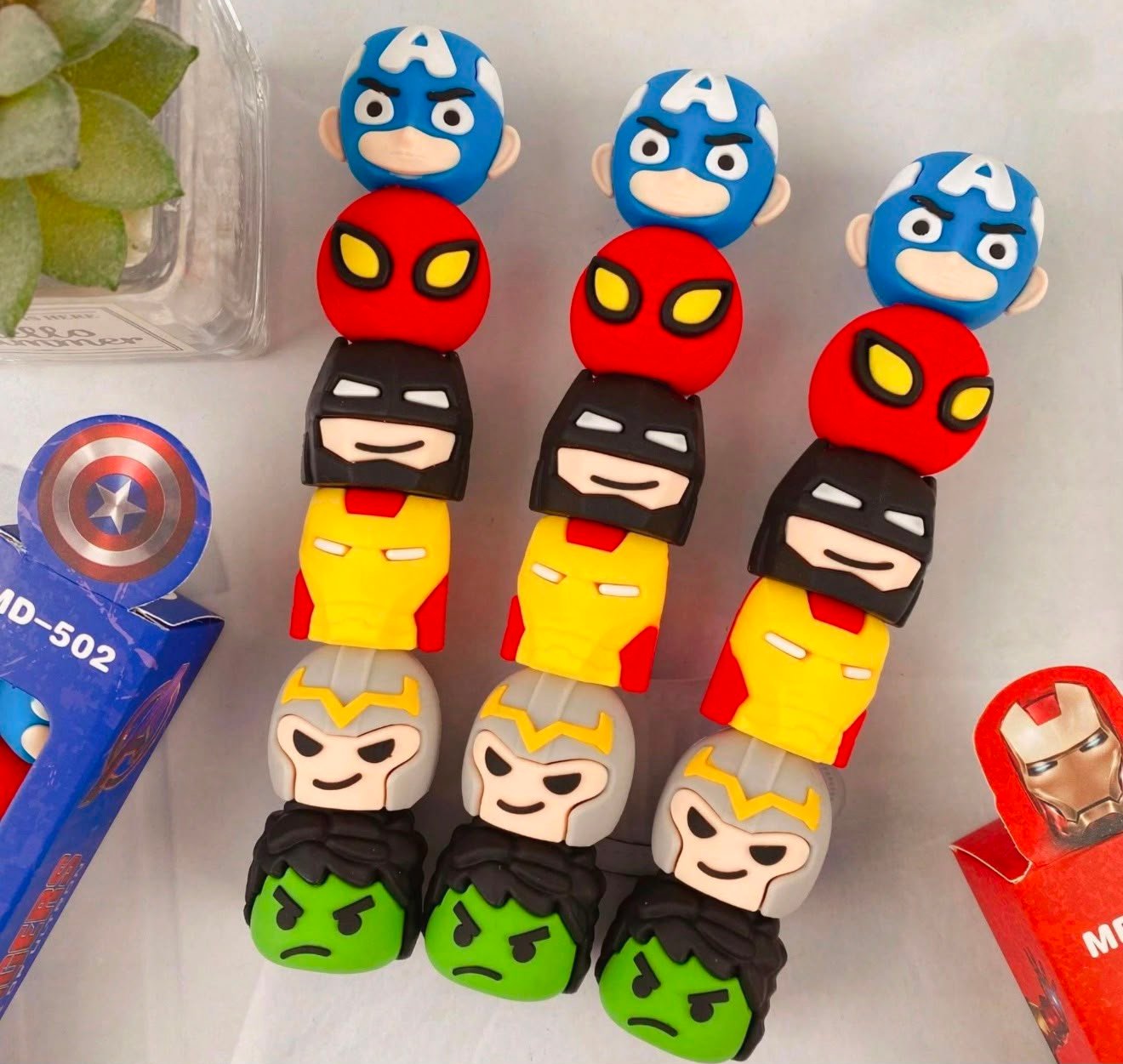 Resaltador Largo Apilable – Avengers