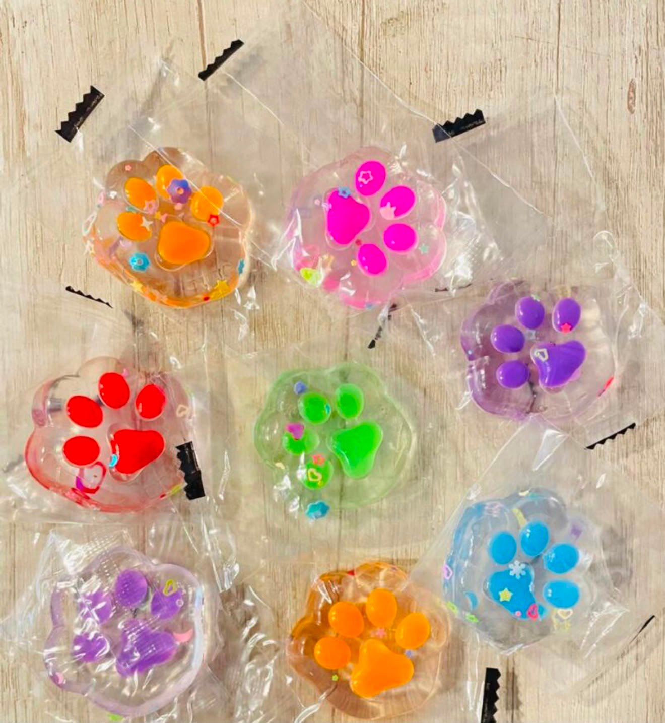 Set x 5 Mini huellitas y animalitos squishy surtidos - Imagen 2