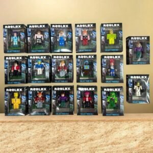 Muñecos de roblox en cajita individual